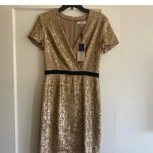 Burberry Golen Dre’s Size is 14 prices is $150